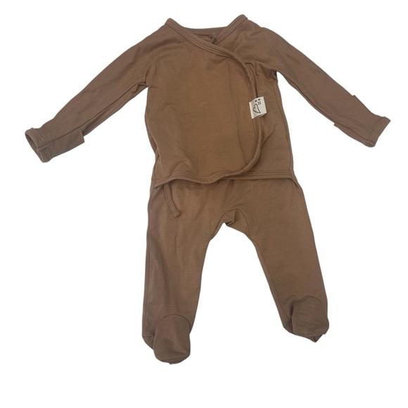 bonsie Other - Bonsie Skin to Skin Baby wear Brown  Footie 0-3 Month